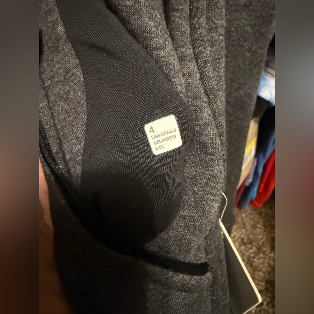 Lululemon Scuba Hoodie *Plush sz 4 Heathered Black/Black - Picture 14 of 15